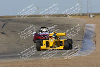 media/Oct-29-2022-CalClub SCCA (Sat) [[e05833b2e9]]/Race Group 2/Race (Outside Grapevine)/